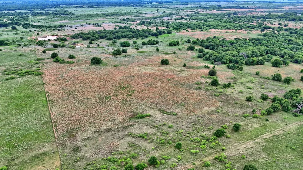 3377 Lodge Creek Road Henrietta, TX 76365