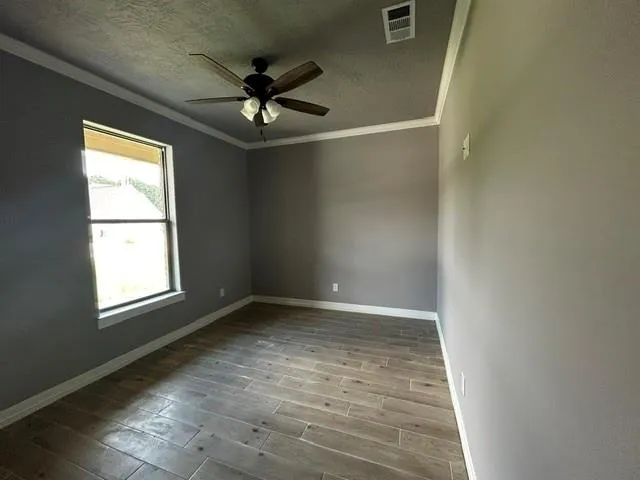 8585 Sana Drive Beaumont, TX 77713