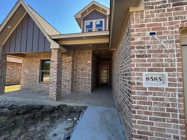 8585 Sana Drive Beaumont, TX 77713