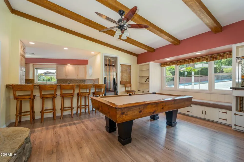 942 Loma Vista Place Santa Paula, CA 93060