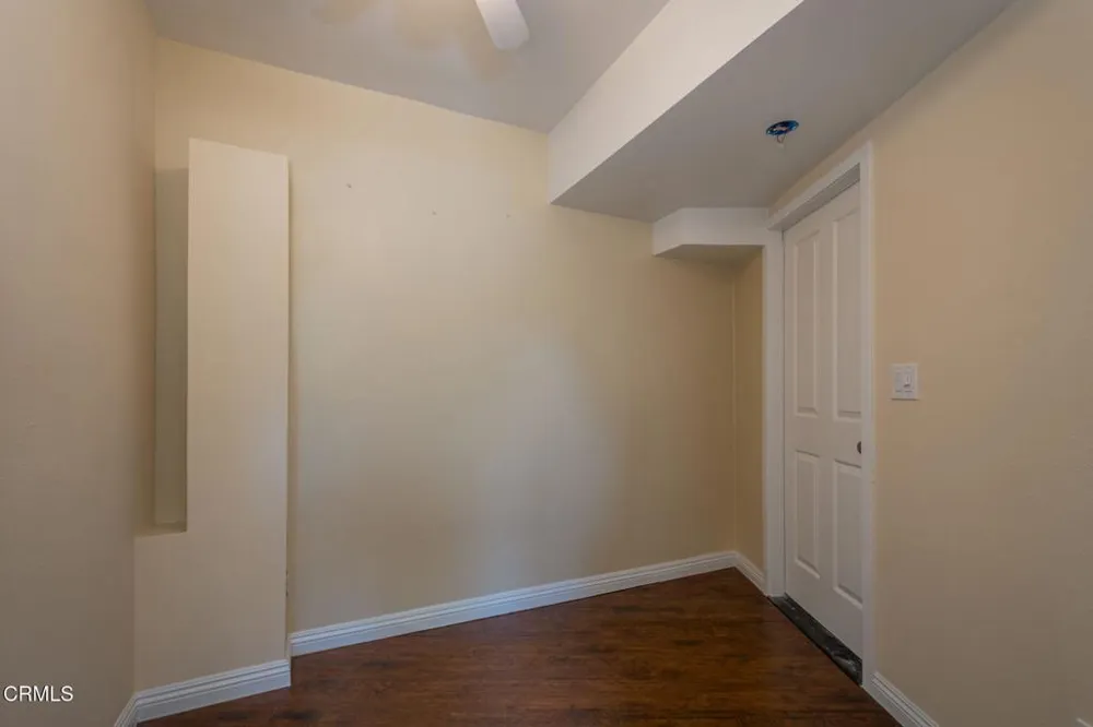 942 Loma Vista Place Santa Paula, CA 93060