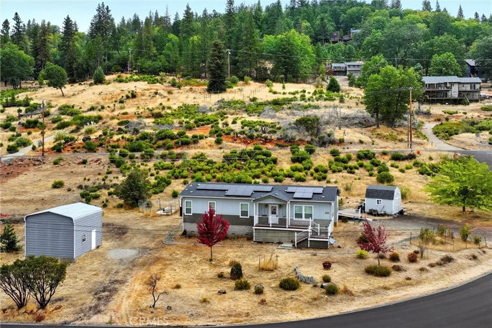 9538 Angelly Way Cobb, CA 95426