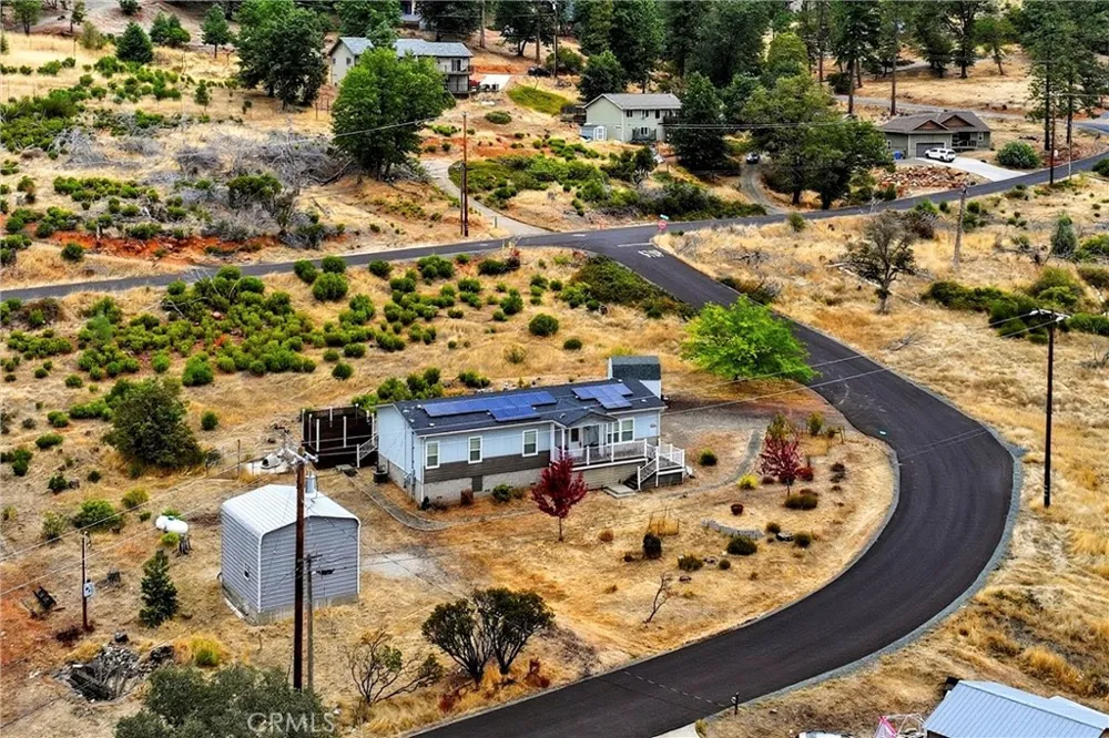 9538 Angelly Way Cobb, CA 95426