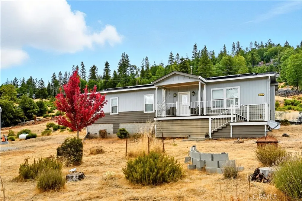 9538 Angelly Way Cobb, CA 95426