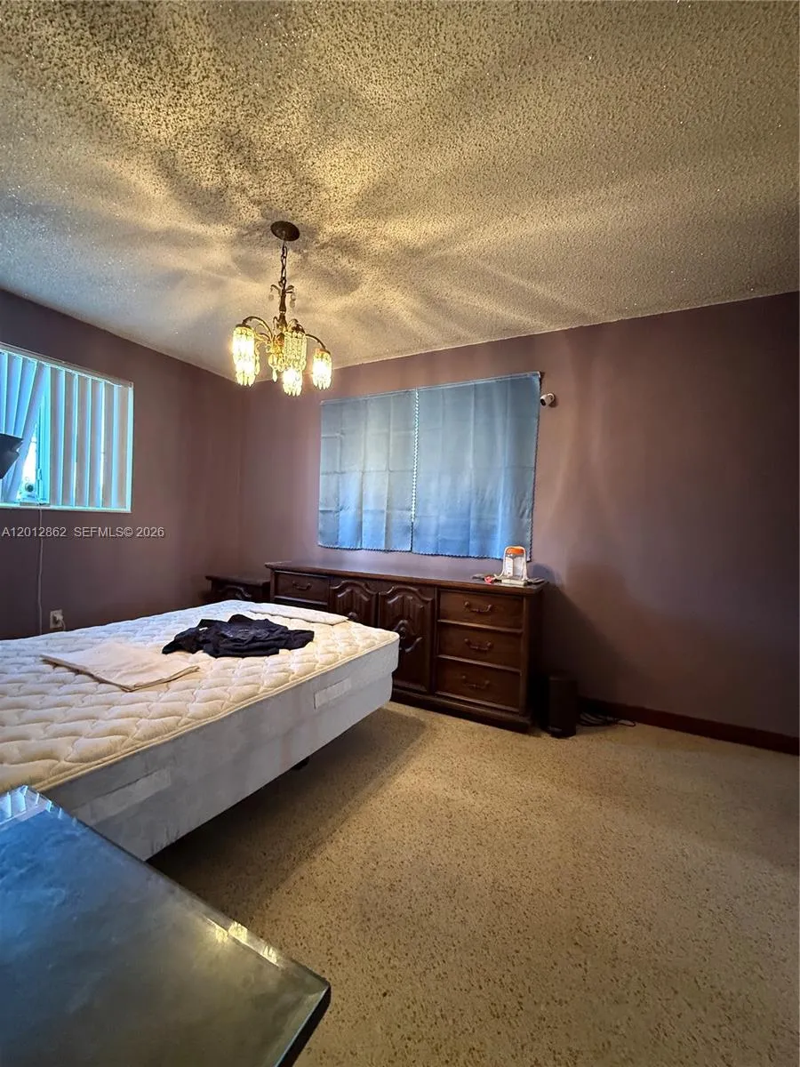 399 W 12th St Hialeah, FL 33010