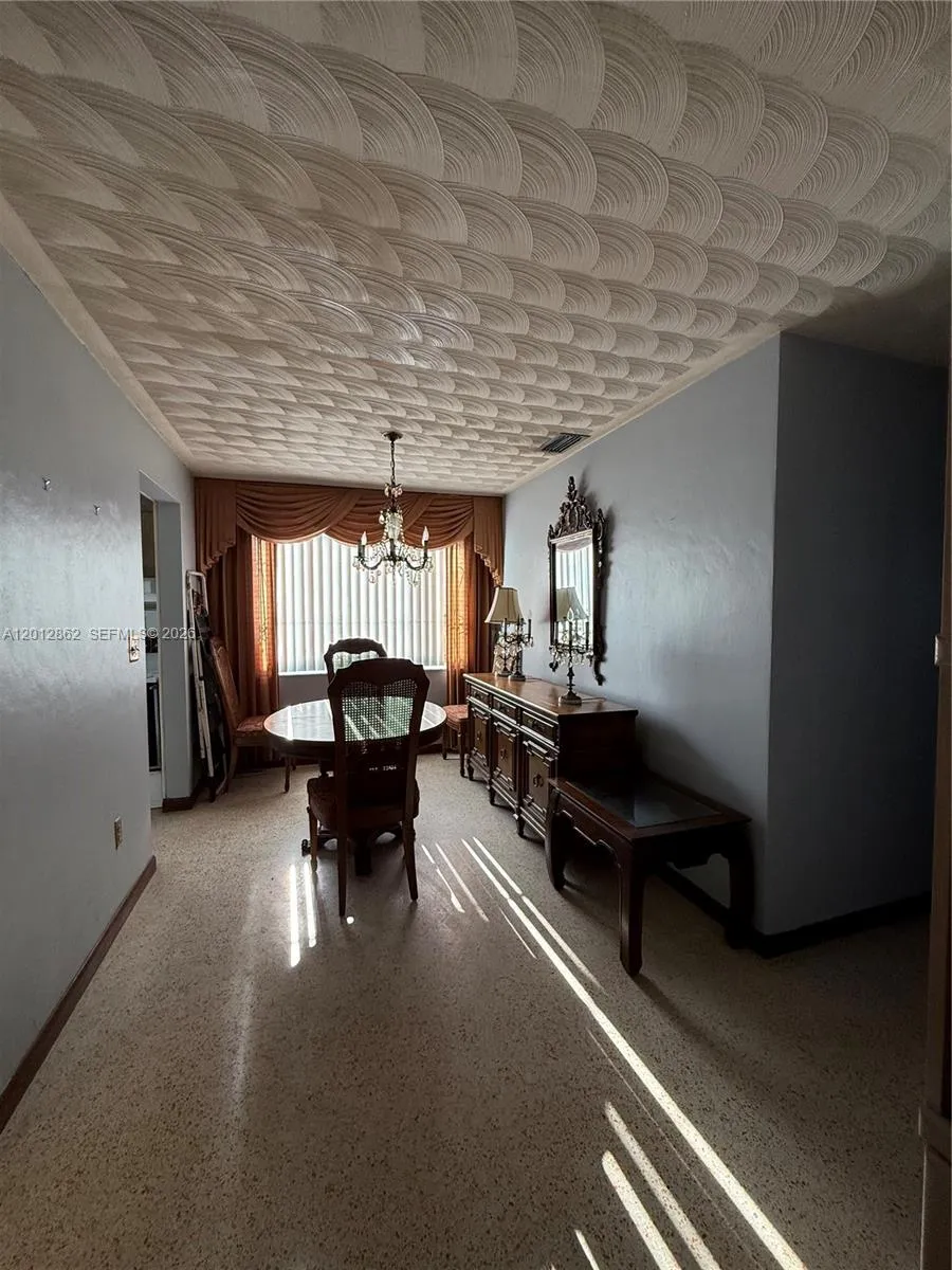 399 W 12th St Hialeah, FL 33010