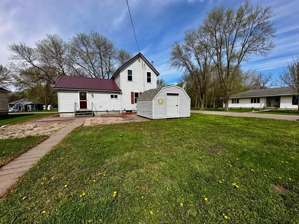 390 Broadway Street Vesta, MN 56292
