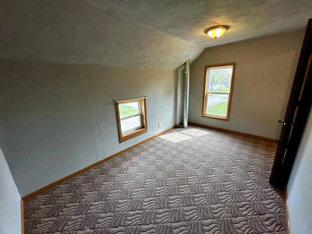 390 Broadway Street Vesta, MN 56292