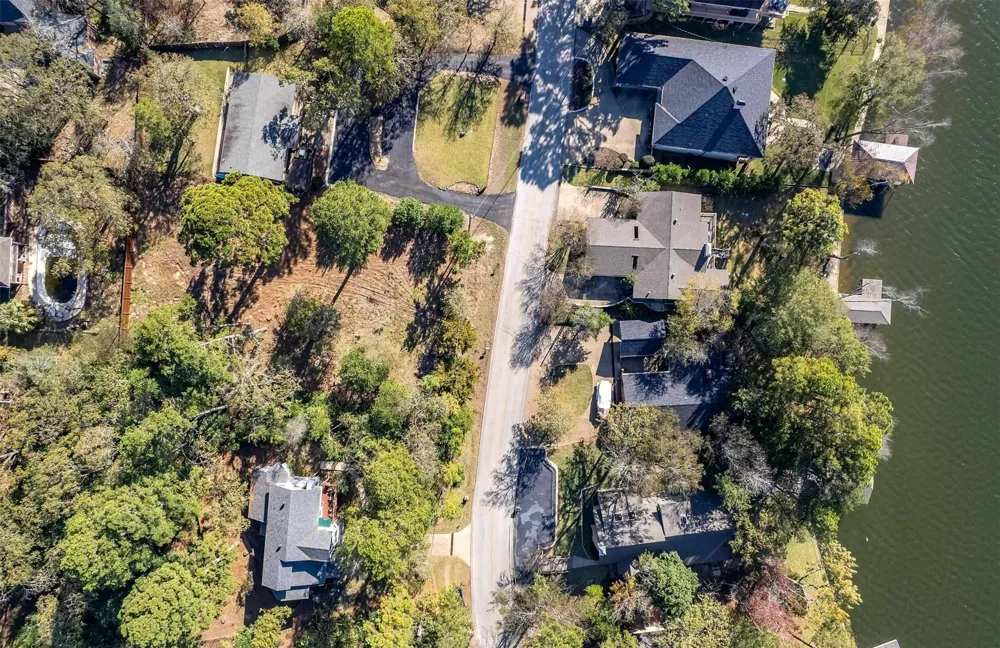 425 Hideaway Central Lane Hideaway, TX 75711