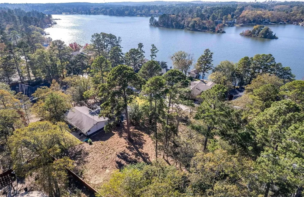 425 Hideaway Central Lane Hideaway, TX 75711