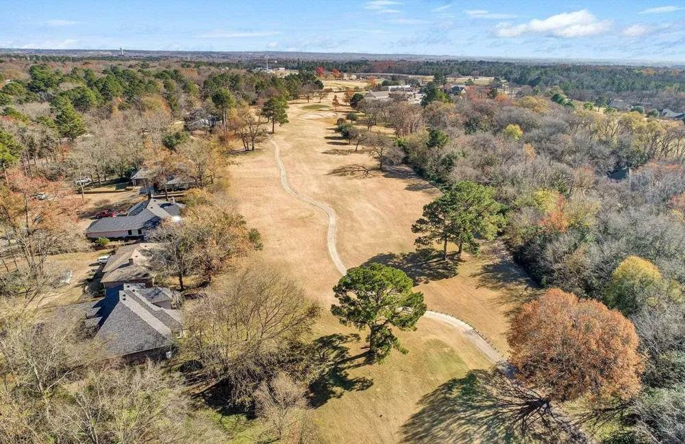 425 Hideaway Central Lane Hideaway, TX 75711
