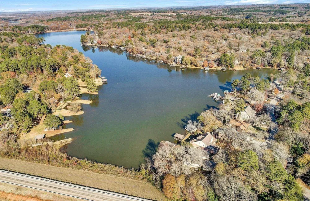 425 Hideaway Central Lane Hideaway, TX 75711