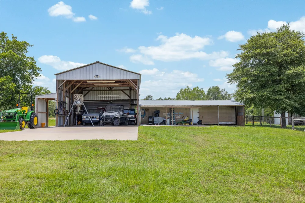 3004 County Road 310 Caldwell, TX 77836