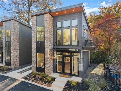 510 Nightfire Court SW