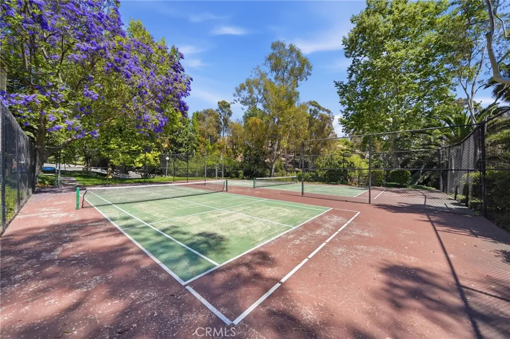 4141 Via Marisol #319 Los Angeles, CA 90042