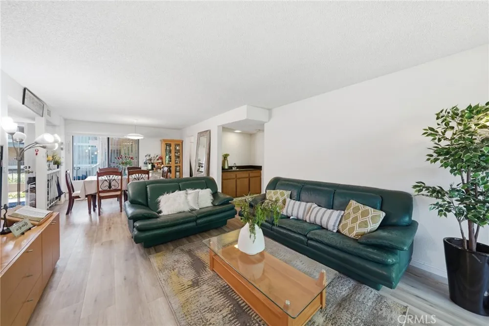 4141 Via Marisol #319 Los Angeles, CA 90042