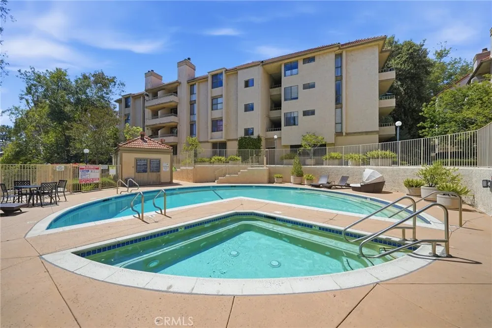 4141 Via Marisol #319 Los Angeles, CA 90042