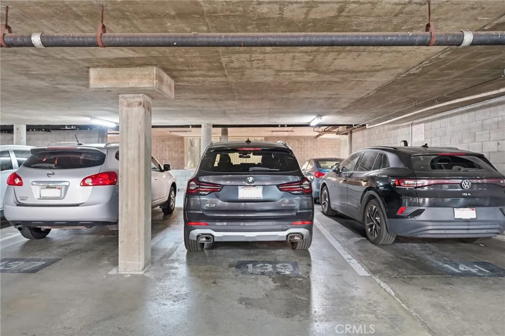 4141 Via Marisol #319 Los Angeles, CA 90042