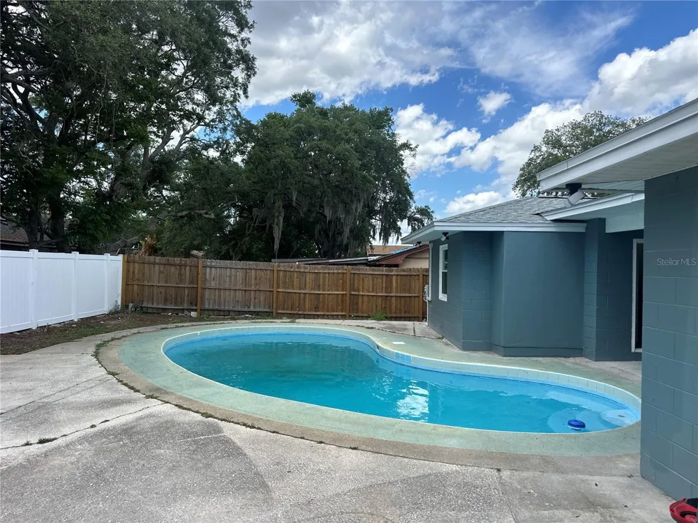 1716 SPRUCEWOOD LANE Orlando, FL 32818