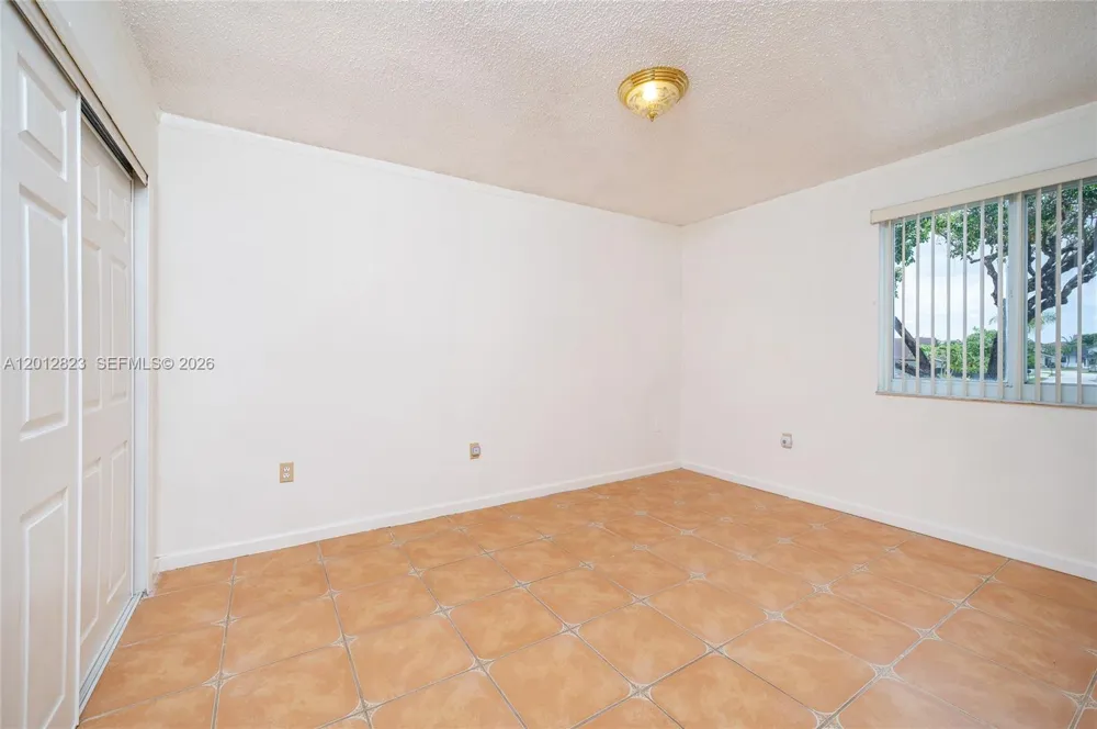 1007 NW 106th Ave Cir Miami, FL 33172