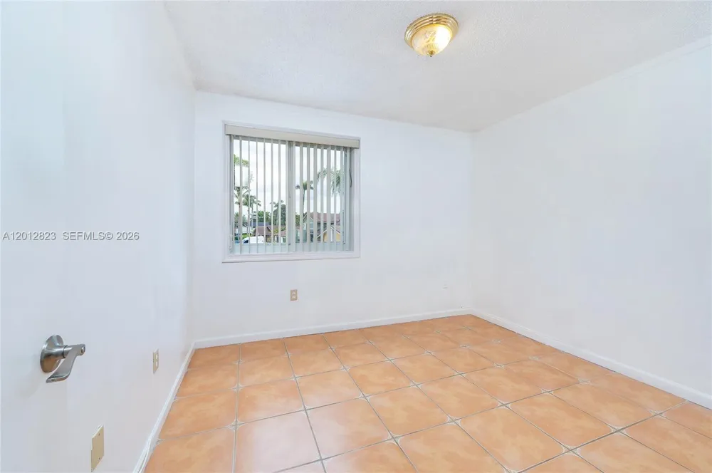 1007 NW 106th Ave Cir Miami, FL 33172