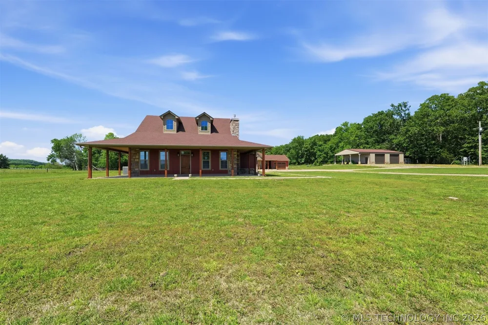 467281 Highway 100 Stilwell, OK 74960