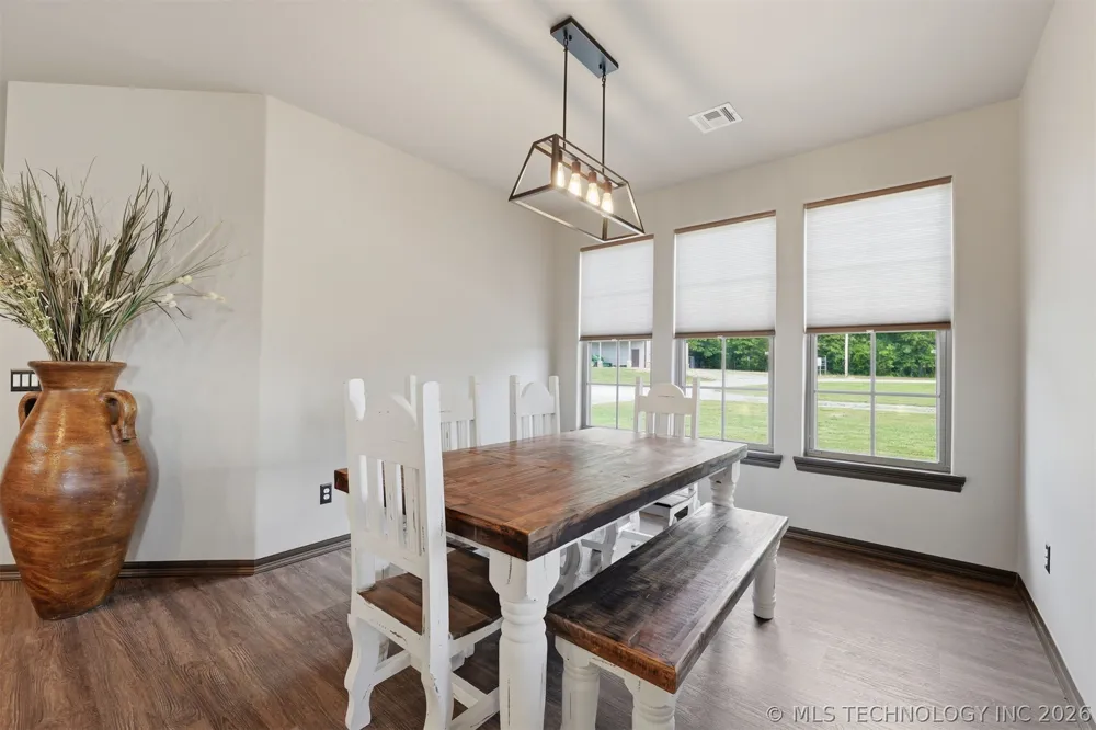 467281 Highway 100 Stilwell, OK 74960