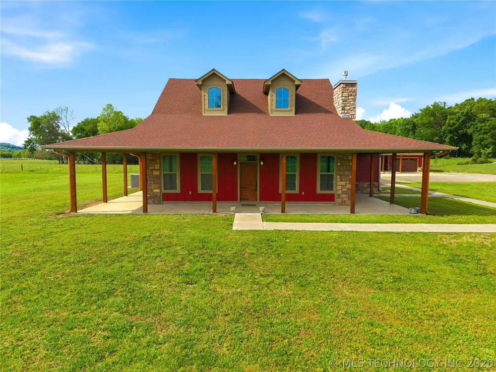 467281 Highway 100 Stilwell, OK 74960