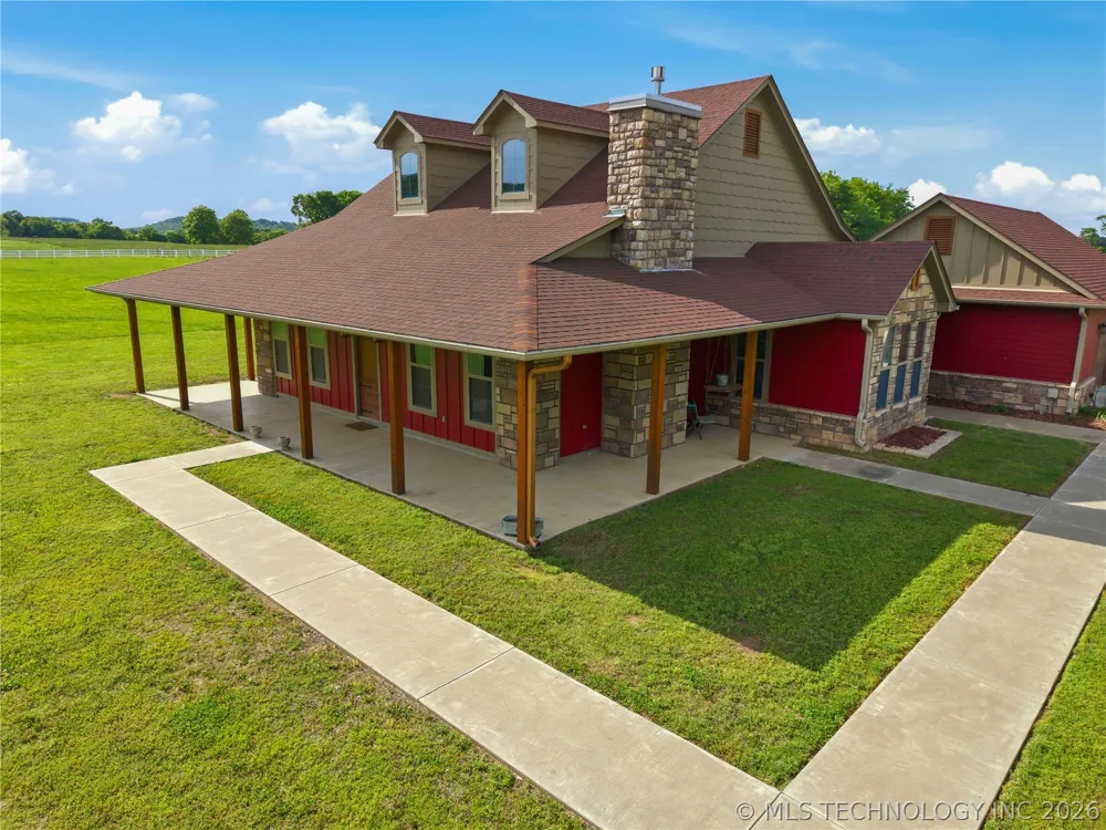467281 Highway 100 Stilwell, OK 74960