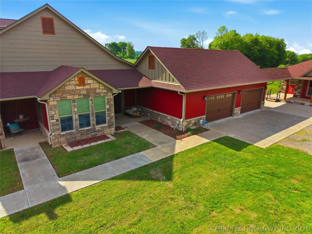 467281 Highway 100 Stilwell, OK 74960