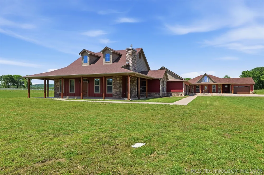 467281 Highway 100 Stilwell, OK 74960
