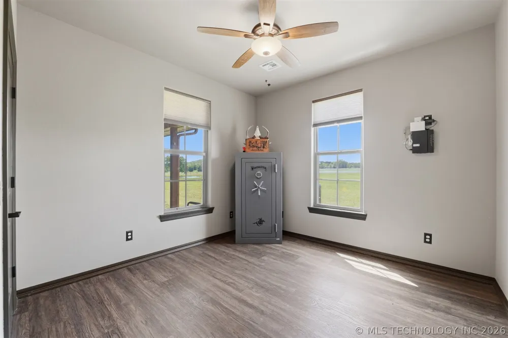 467281 Highway 100 Stilwell, OK 74960