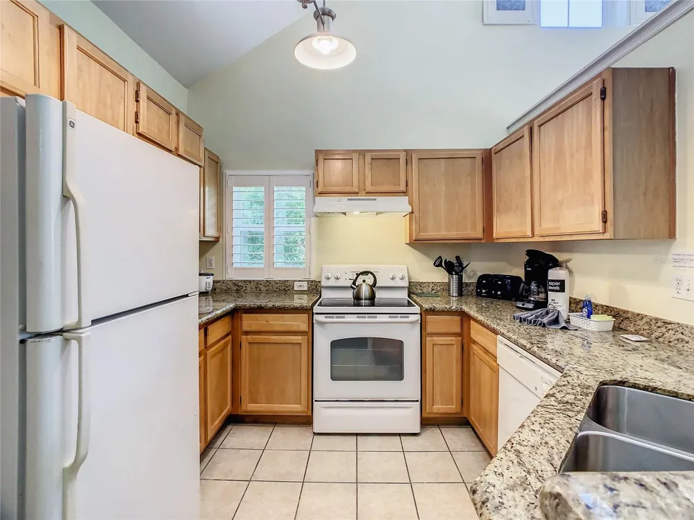 3002 BONFIRE BEACH DRIVE #202 Kissimmee, FL 34746