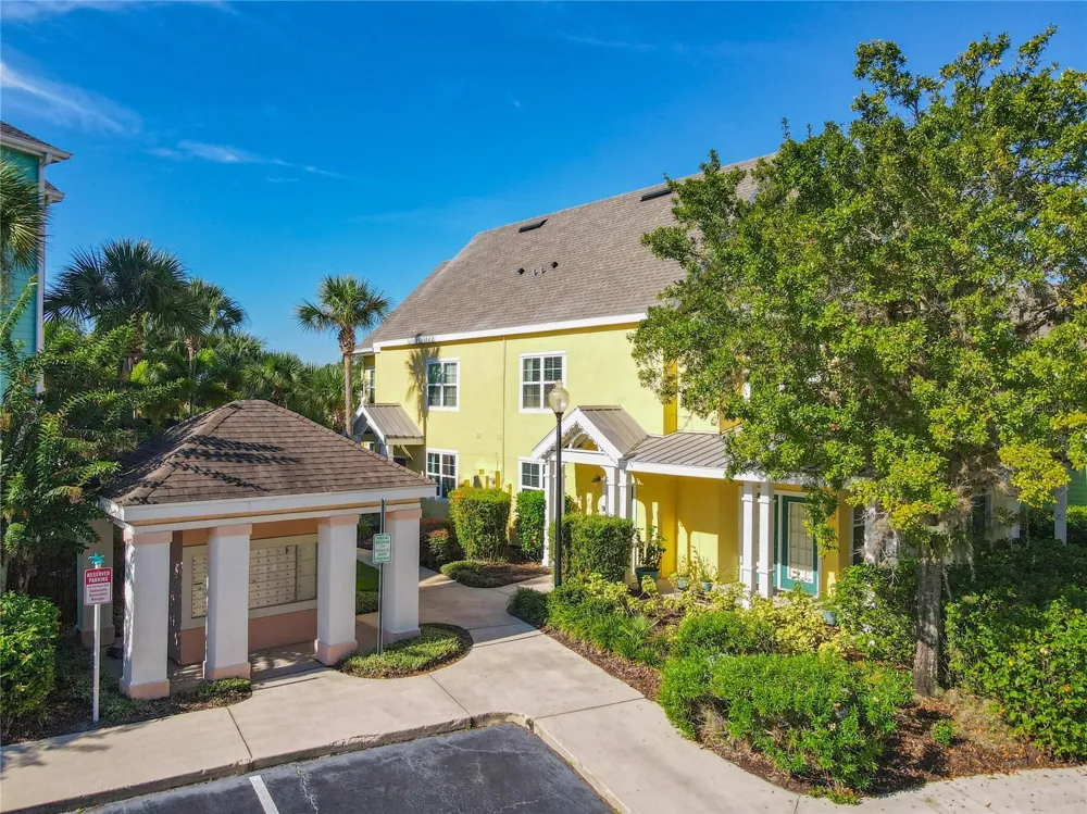 3002 BONFIRE BEACH DRIVE #202 Kissimmee, FL 34746