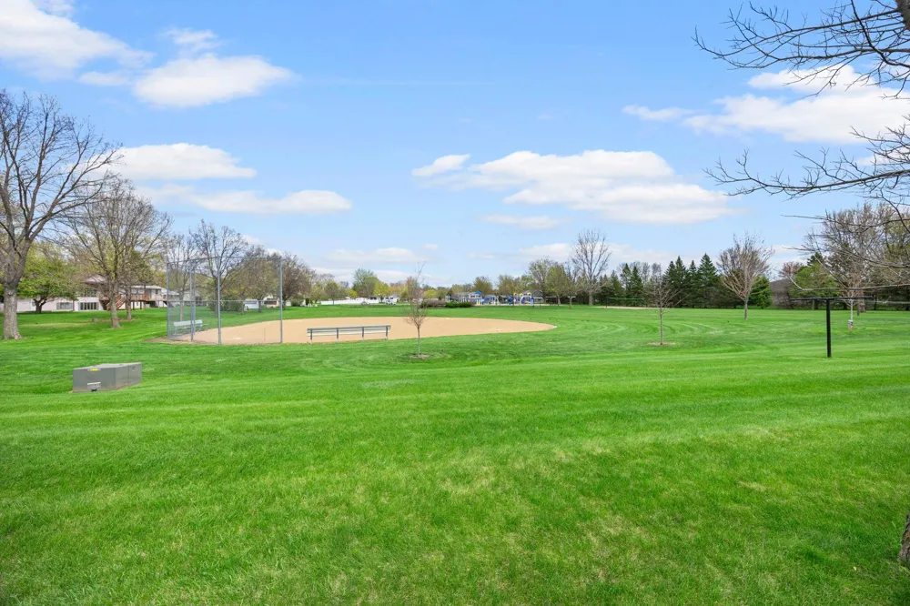 1221 Bradford Street SE Hutchinson, MN 55350