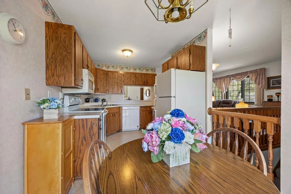 1221 Bradford Street SE Hutchinson, MN 55350
