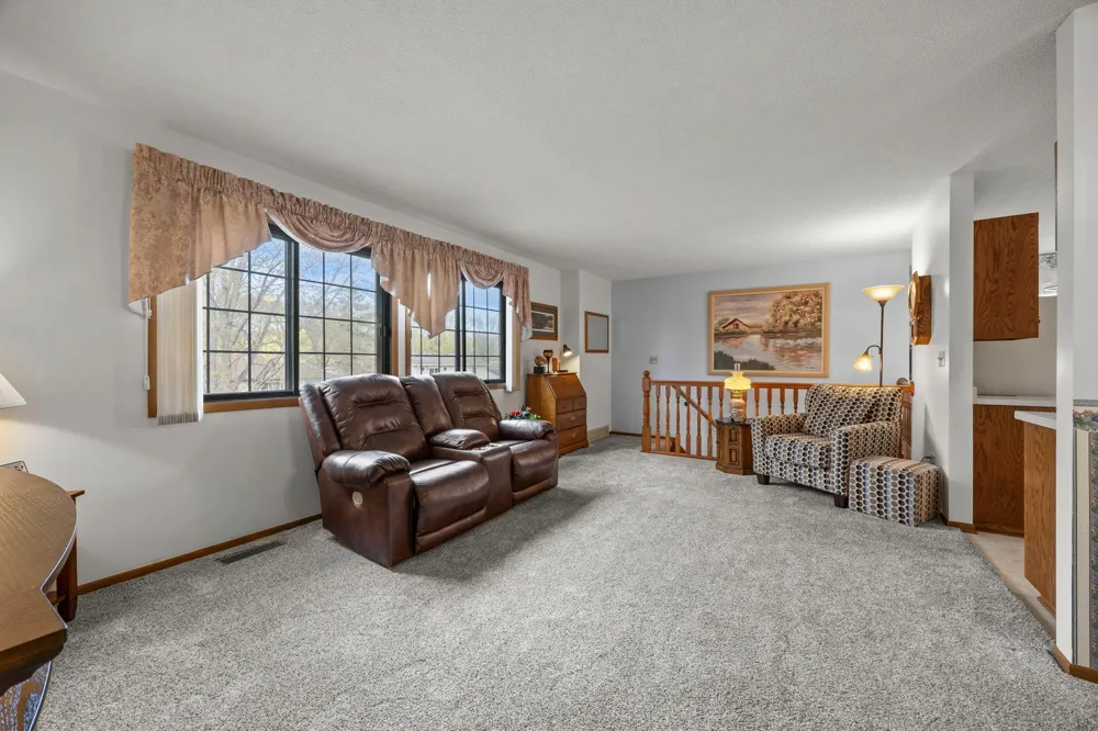 1221 Bradford Street SE Hutchinson, MN 55350