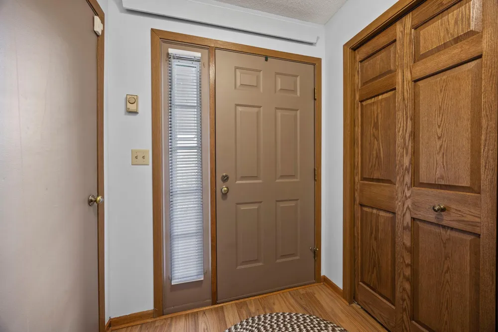 1221 Bradford Street SE Hutchinson, MN 55350
