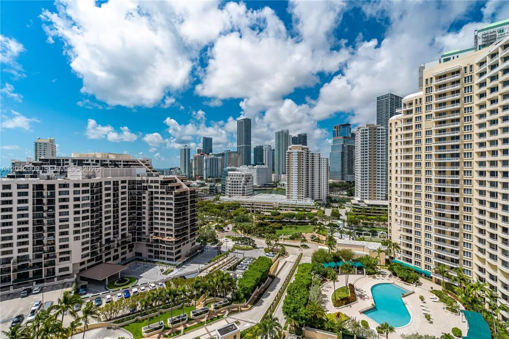 848 Brickell Key Dr #1903 Miami, FL 33131