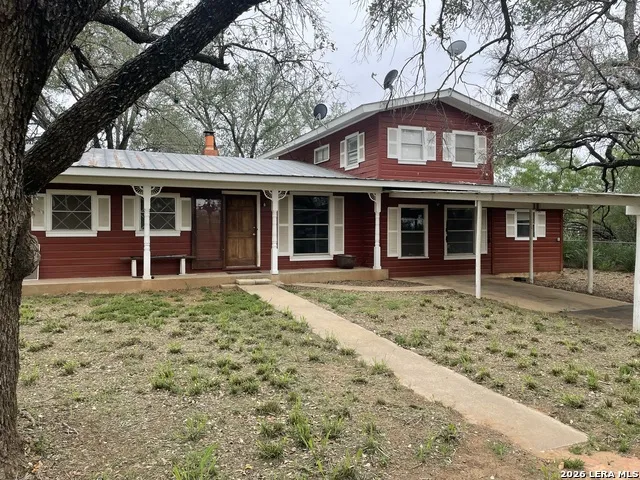 2279 N Hwy 16 Jourdanton, TX 78026