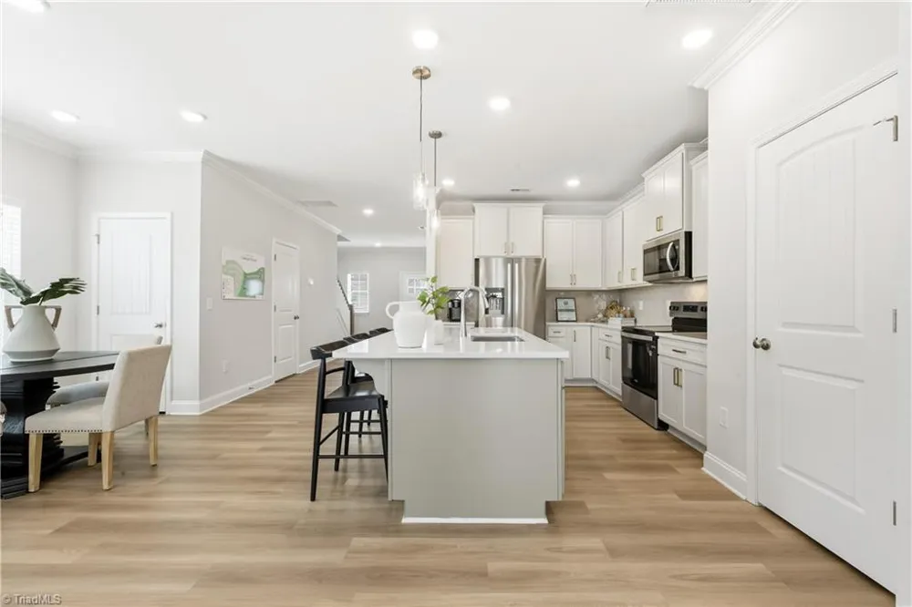 304 Goldberry Lane Jamestown, NC 27282
