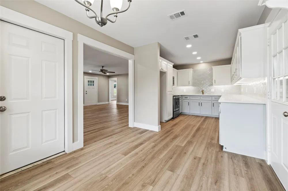 5580 County Road 3704 Athens, TX 75752