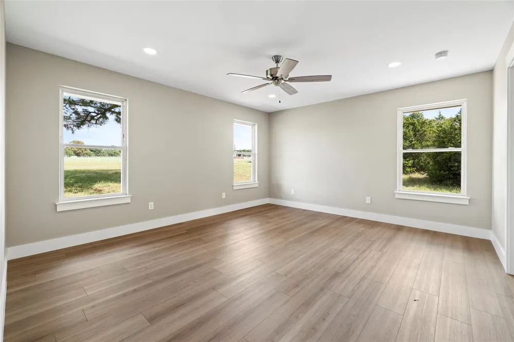 5580 County Road 3704 Athens, TX 75752