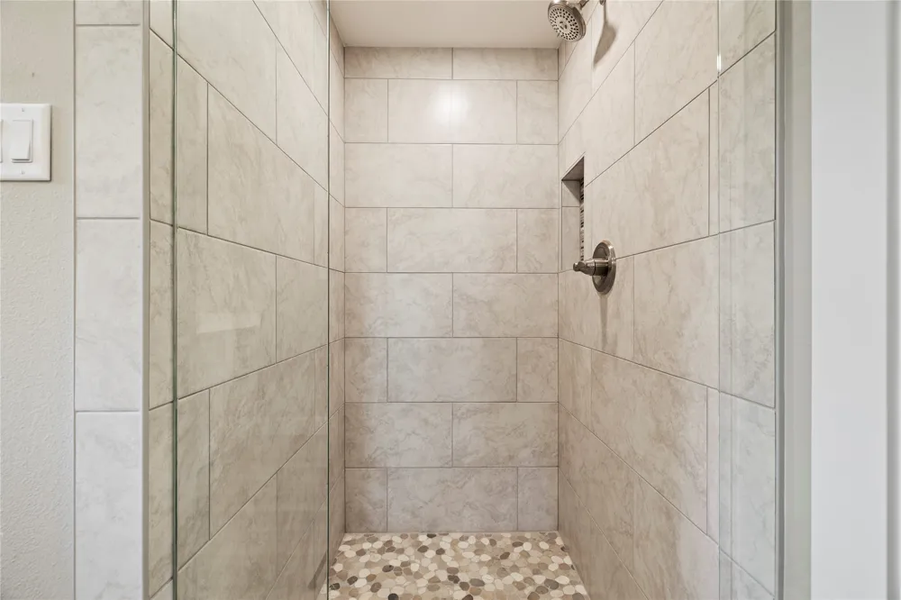 5580 County Road 3704 Athens, TX 75752