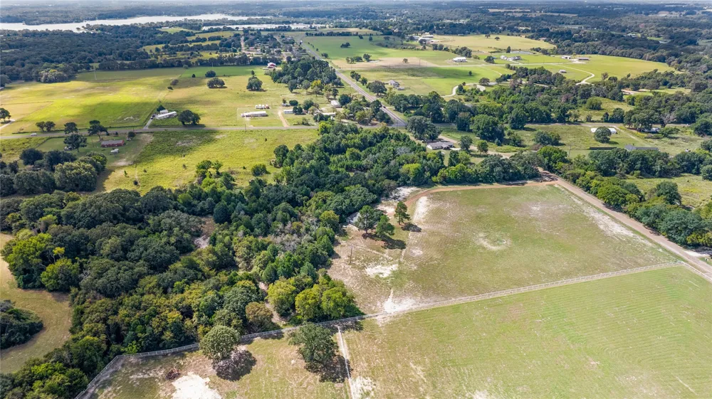 5580 County Road 3704 Athens, TX 75752