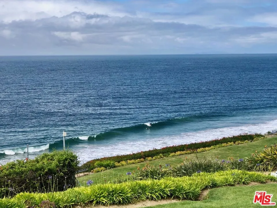6805 Shearwater Lane Malibu, CA 90265
