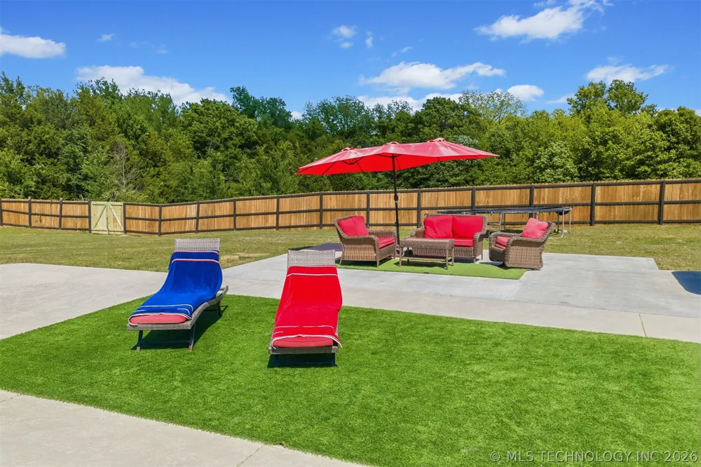 17140 County Road 1524 Ada, OK 74820