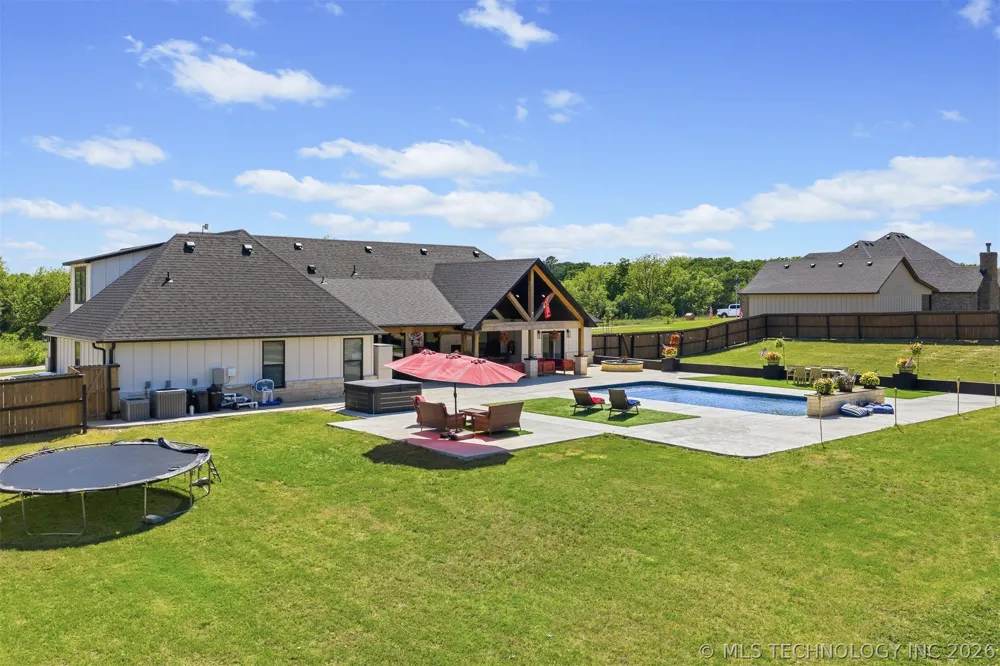17140 County Road 1524 Ada, OK 74820