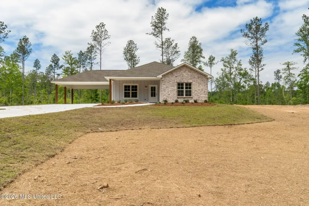 61 Noel Townsend Road Seminary, MS 39479