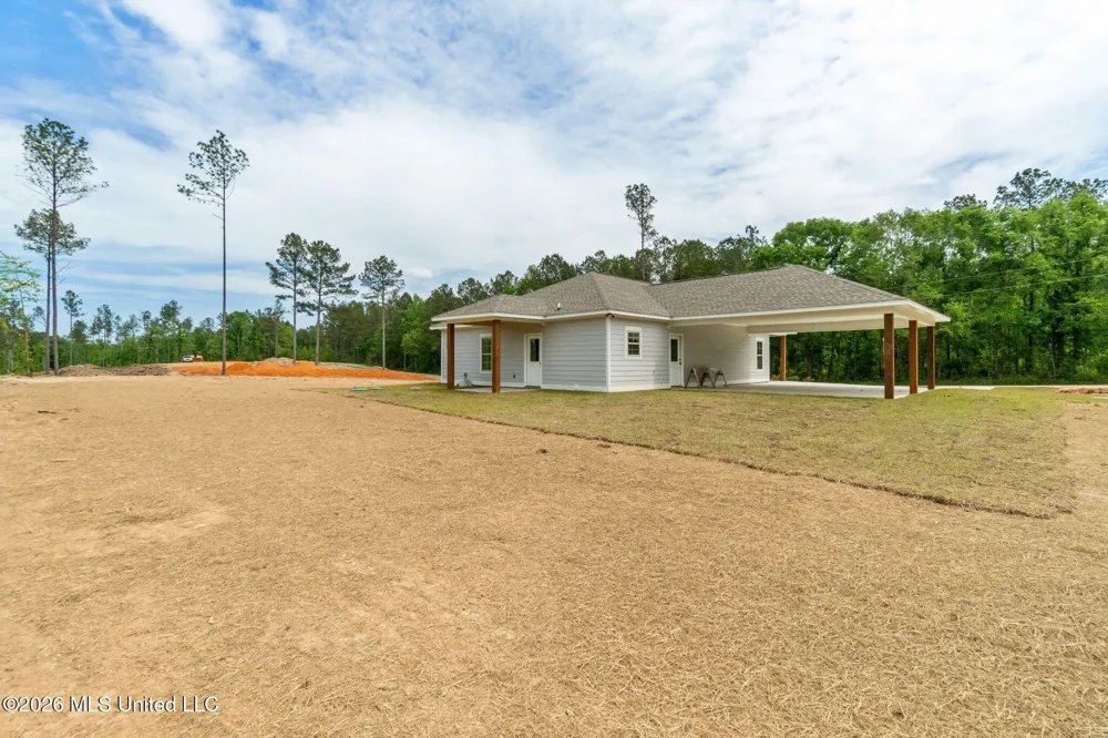 61 Noel Townsend Road Seminary, MS 39479